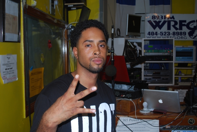 Runway Richy at WRFG